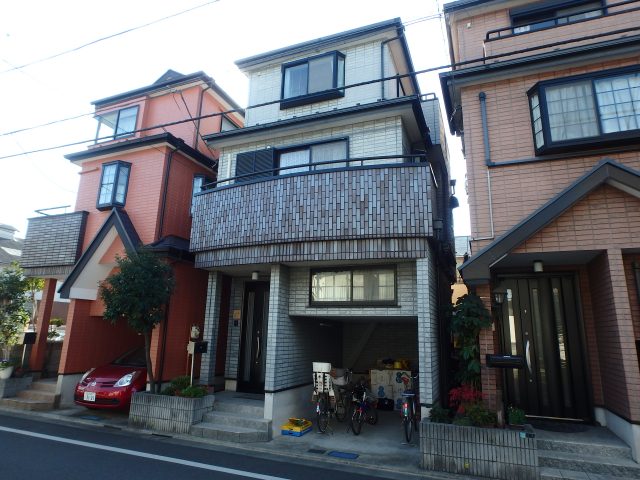 東京都江戸川区　外壁塗装・屋根塗装・シーリング工事ビフォア写真